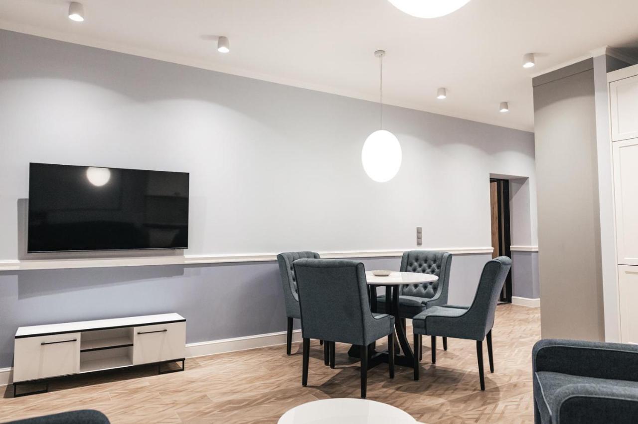 Apartamenty Szkolna Жнин Экстерьер фото