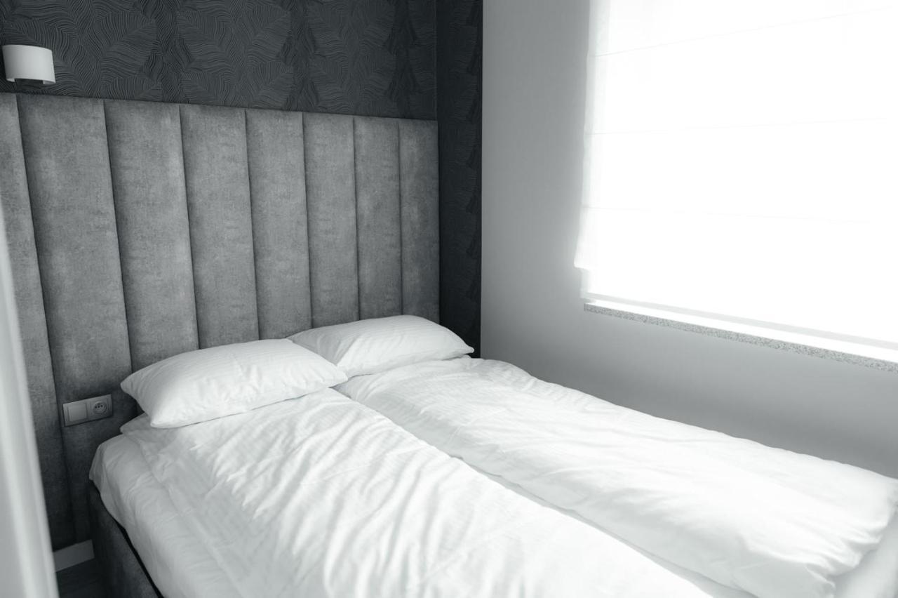 Apartamenty Szkolna Жнин Экстерьер фото